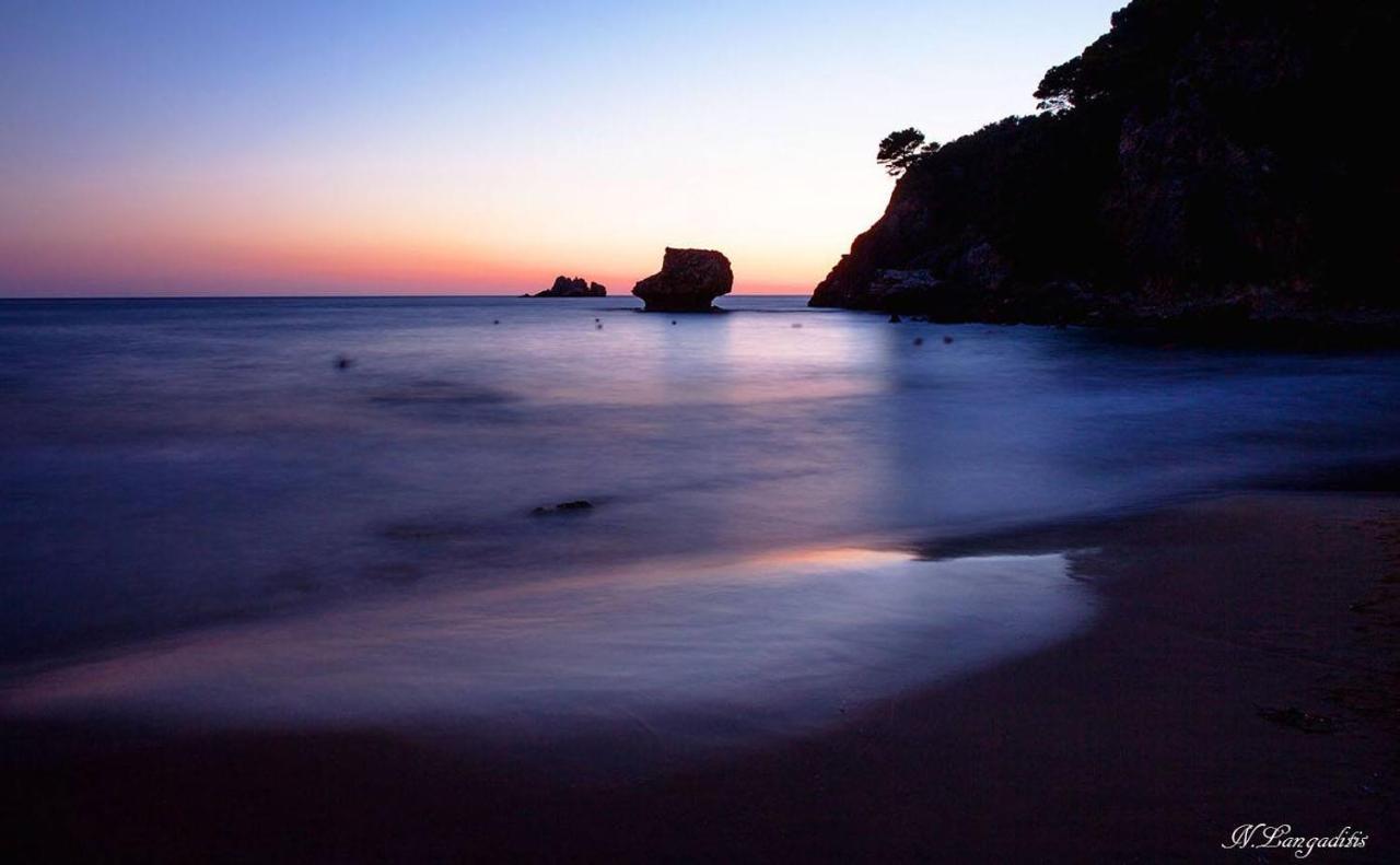 Yaliskari Beach Pelekas Exterior photo